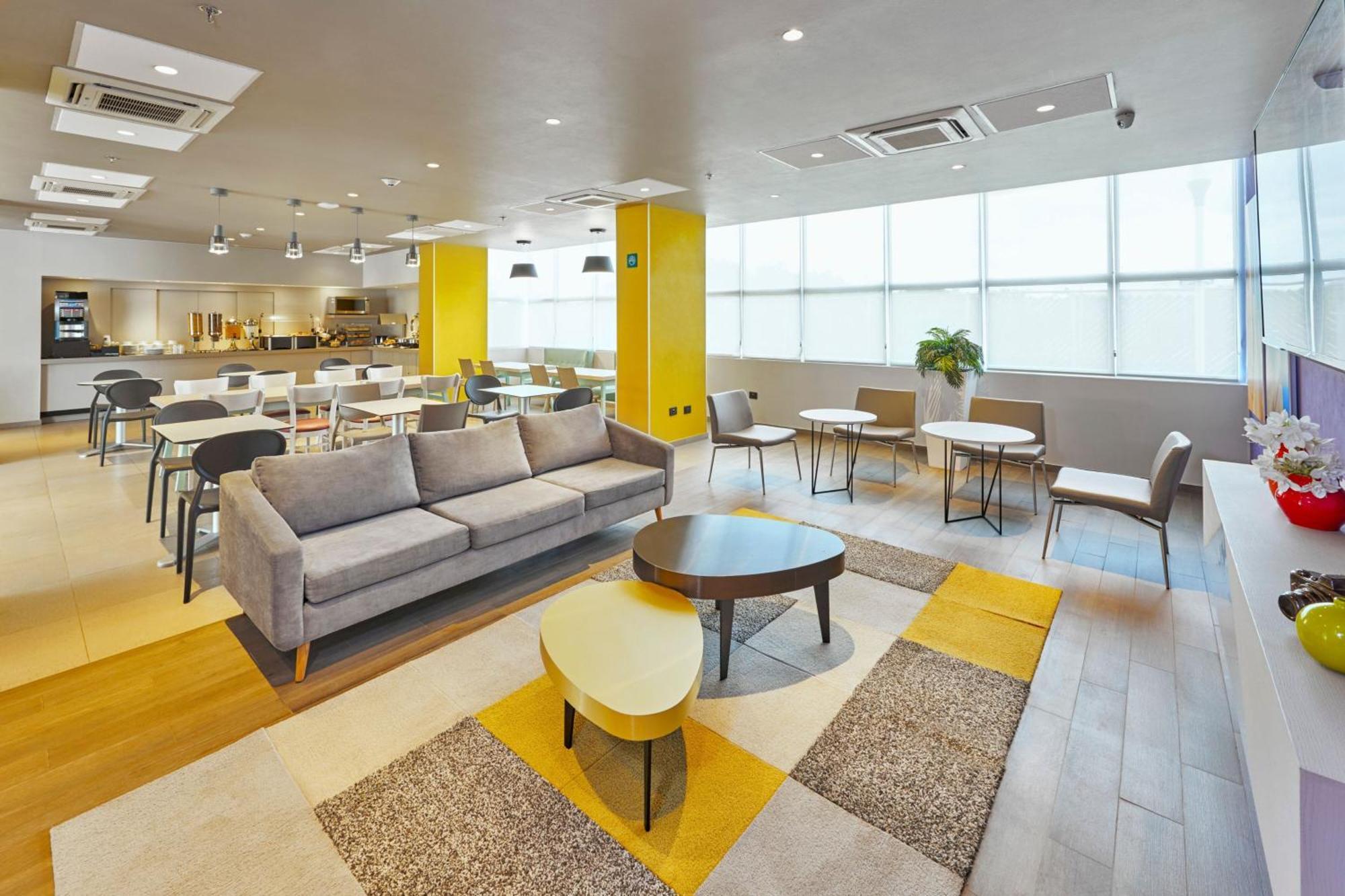 City Express Suites By Marriott Silao Aeropuerto Eksteriør billede