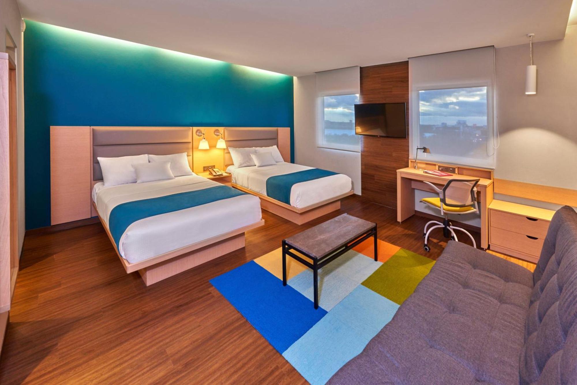 City Express Suites By Marriott Silao Aeropuerto Eksteriør billede