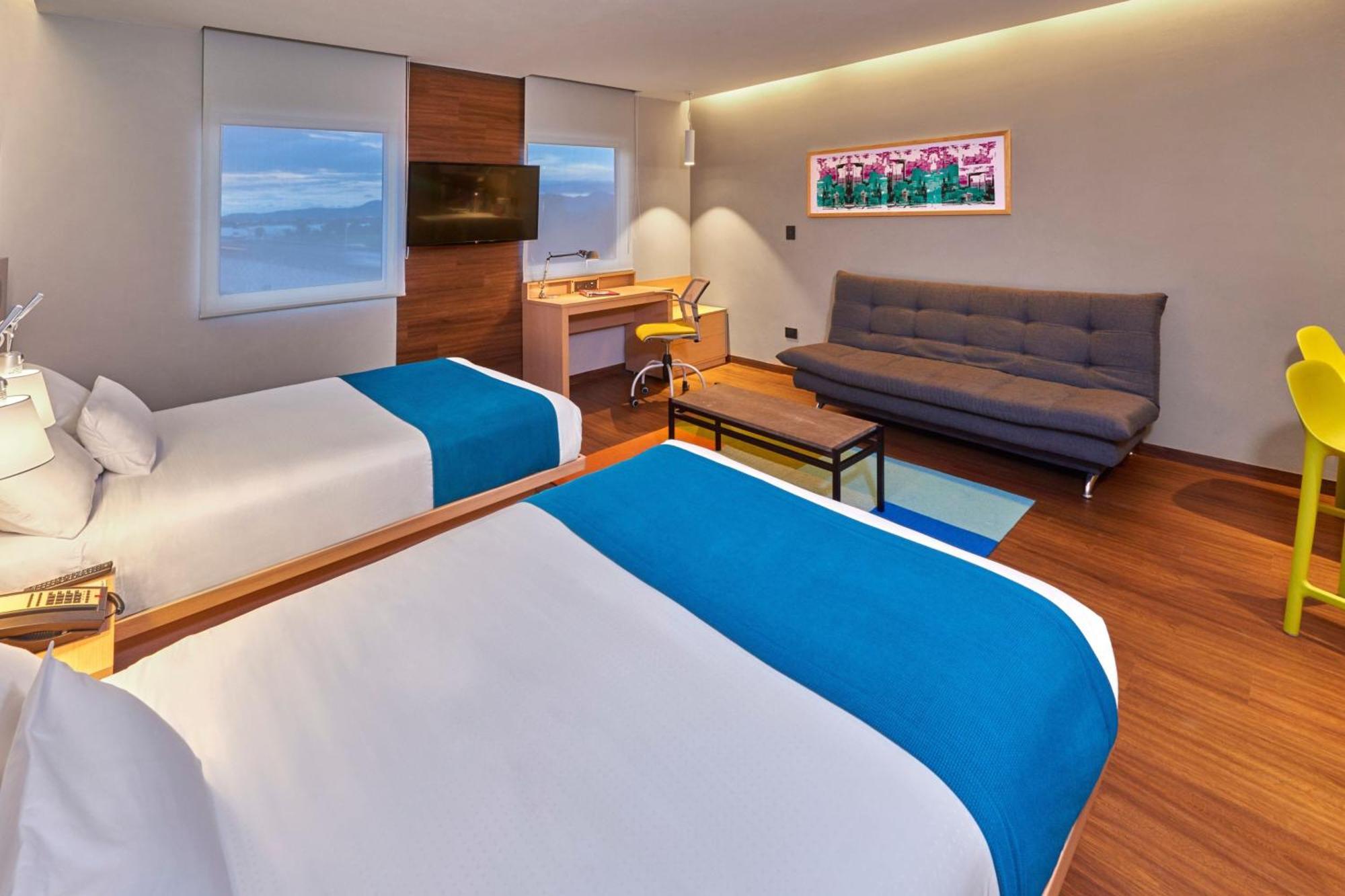 City Express Suites By Marriott Silao Aeropuerto Eksteriør billede