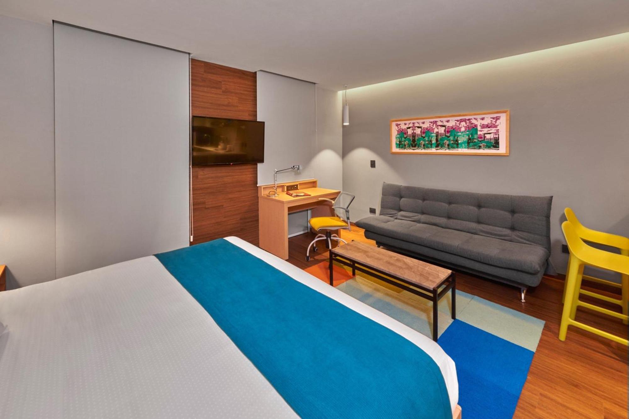 City Express Suites By Marriott Silao Aeropuerto Eksteriør billede