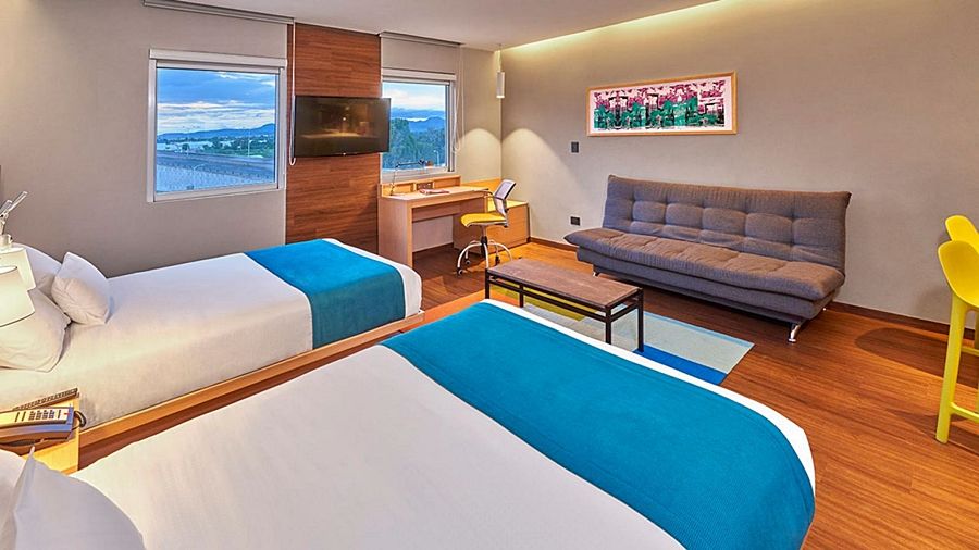 City Express Suites By Marriott Silao Aeropuerto Eksteriør billede